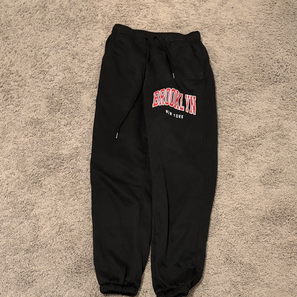 Black Brooklyn Sweatpants